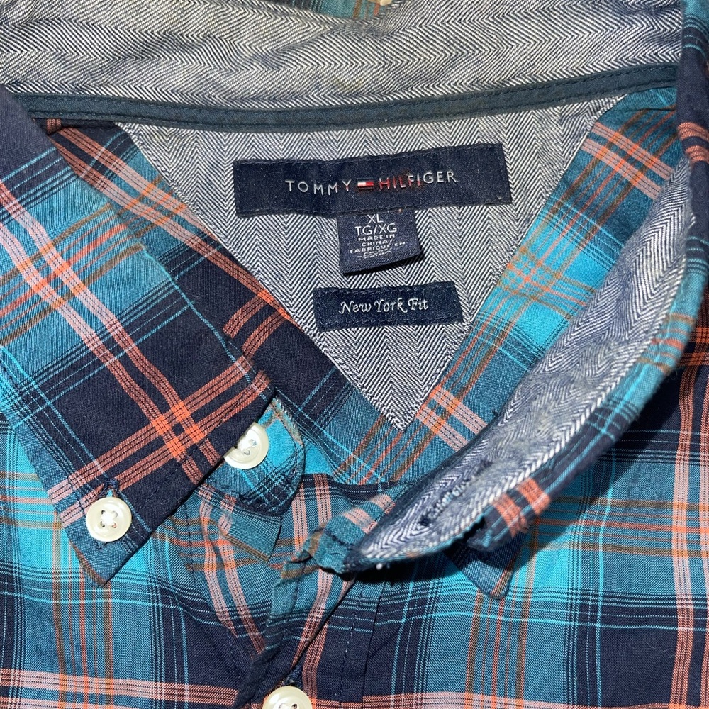 Tommy Hilfiger Mens XL Plaid Button Down Shirt Long Sleeve NY Fit Multicolored - Picture 4 of 11